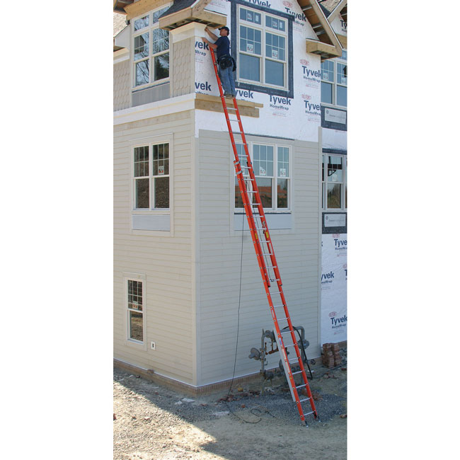 Werner Fiberglass D-Rung 28 Foot Extension Ladder Type IA